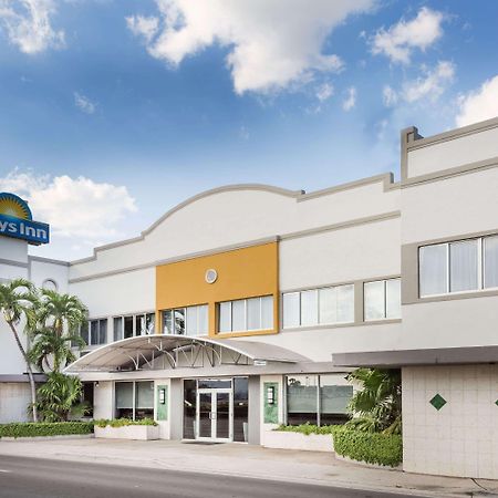 Days Inn By Wyndham Miami Airport North Miami Springs Exterior foto